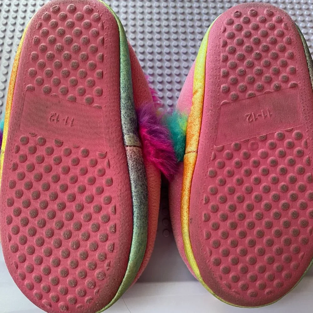 JoJo Siwa Unicorn Faux-Fur Slippers 11-12